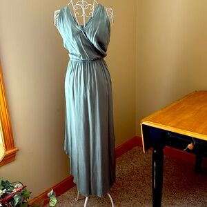 Green Sleeveless Dress